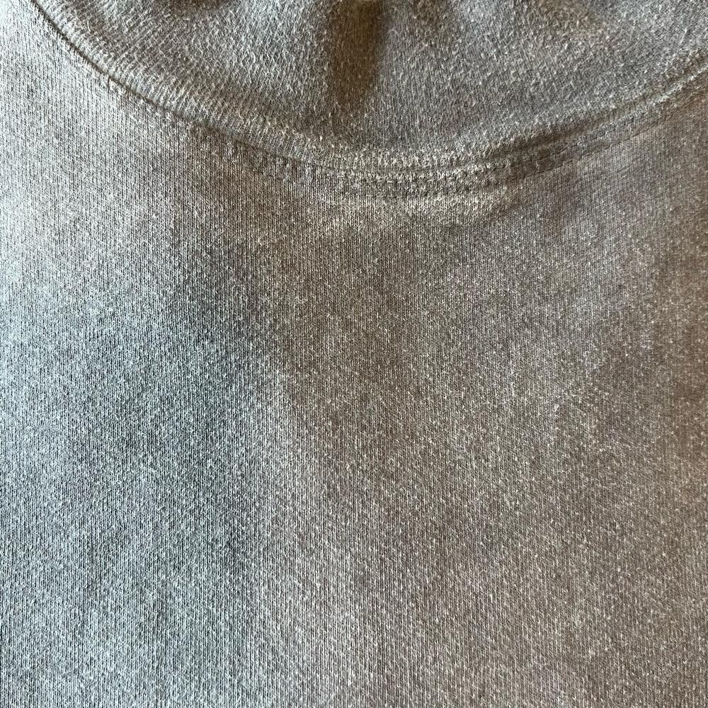 NWOT Talentless Cropped Crew Neck Sweatshirt - Picture 4 of 4